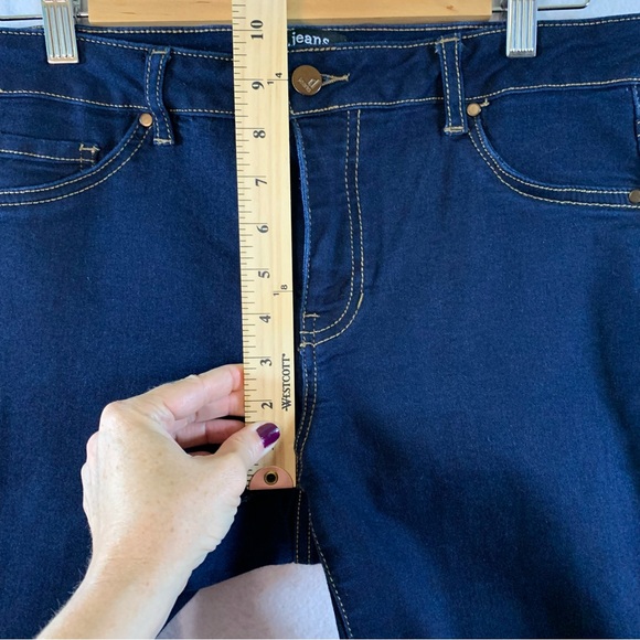 Dark‎ Wash Skinny Ankle Crop Jeans - Picture 9 of 13